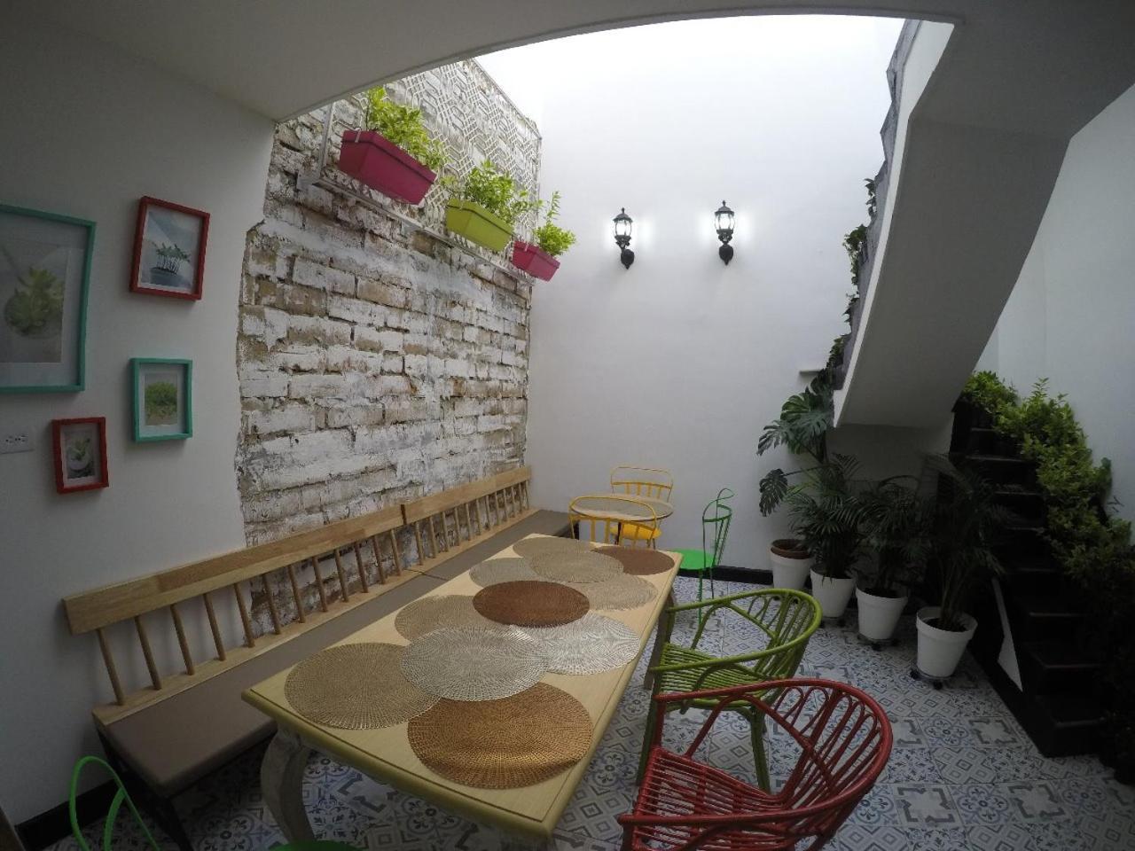 Nomad Hostel Medellín Zewnętrze zdjęcie
