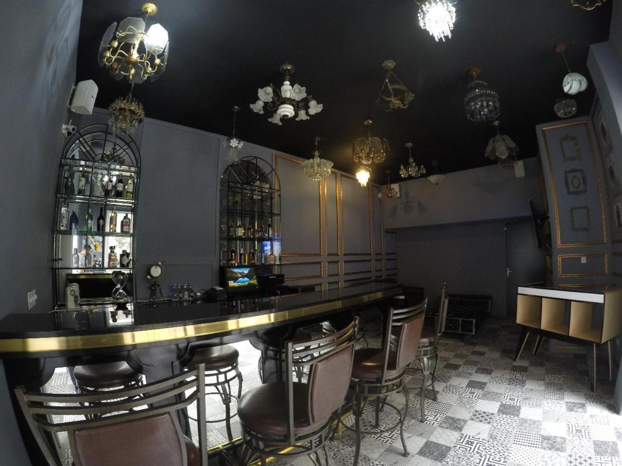 Nomad Hostel Medellín Zewnętrze zdjęcie
