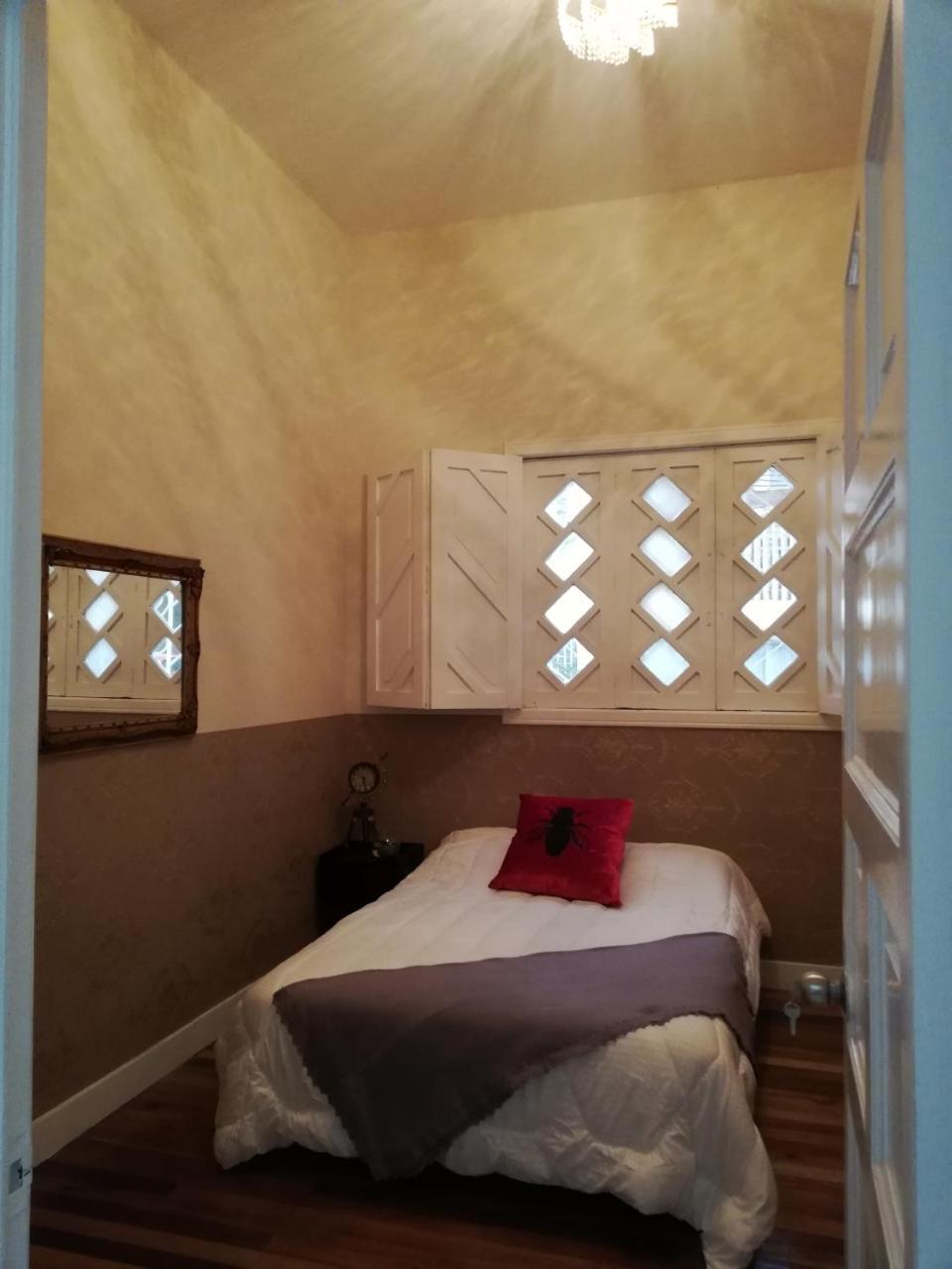 Nomad Hostel Medellín Zewnętrze zdjęcie
