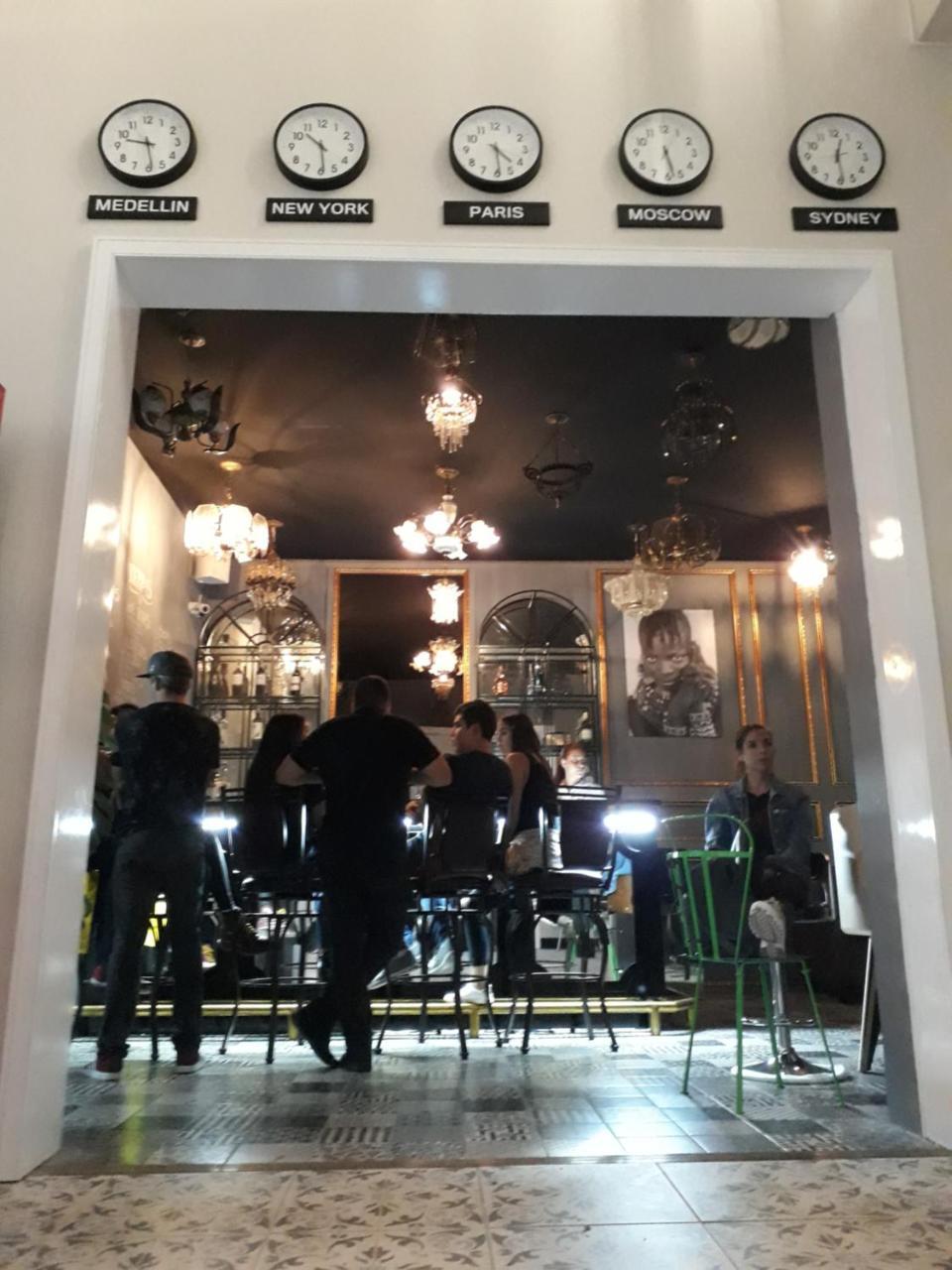 Nomad Hostel Medellín Zewnętrze zdjęcie